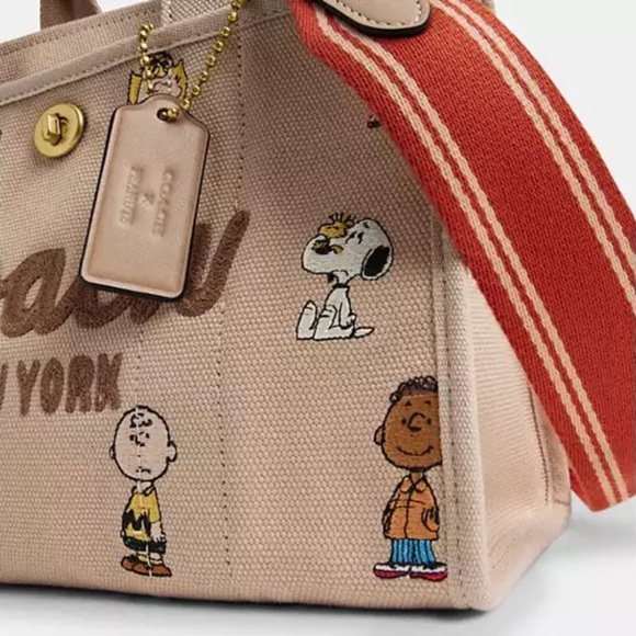 COACH X Peanuts Cargo Tote Bag 26 - Brand NEW In Bag! - Picture 6 of 8